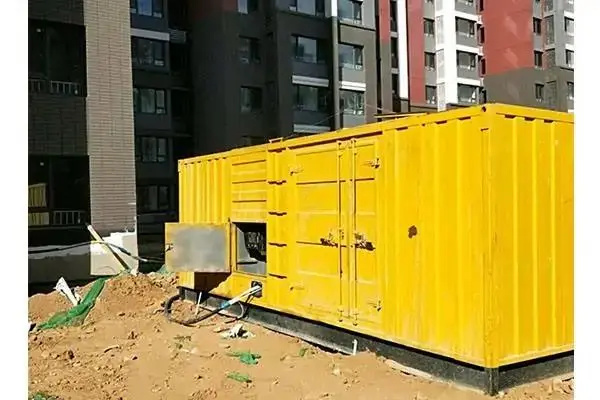 花都发电机租赁中燃油压力过低会对发动机的哪些部件造成损坏？