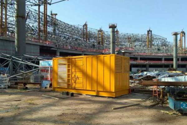 花都发电机出租如何判断空气滤清器是否需要更换？